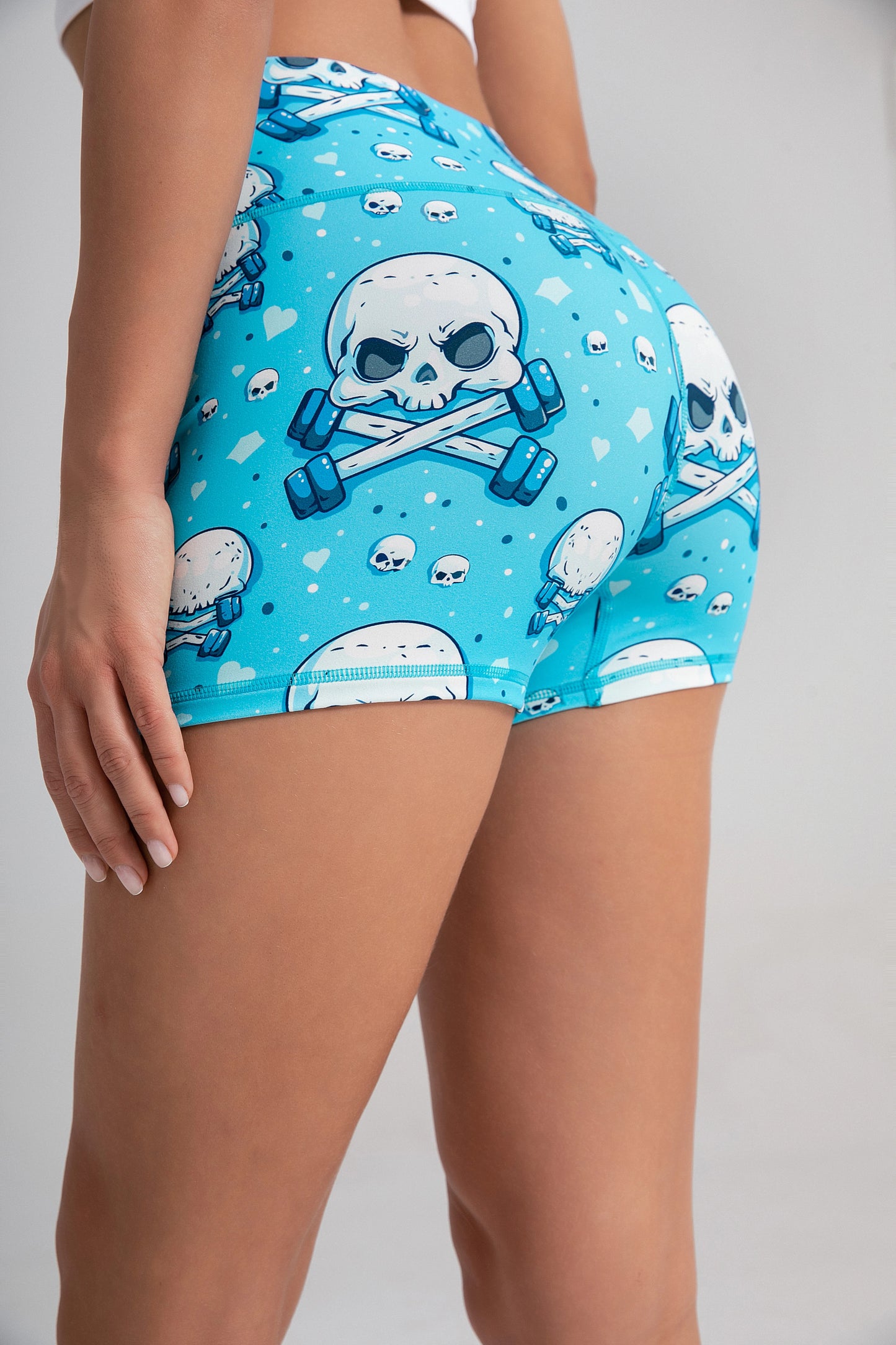 Skulls with Dumbbell (blue)